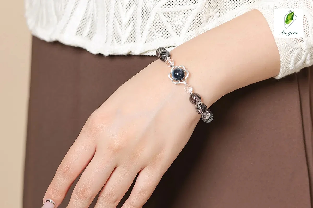 Giải mã vòng phong thủy đeo tay nào thì hợp? 