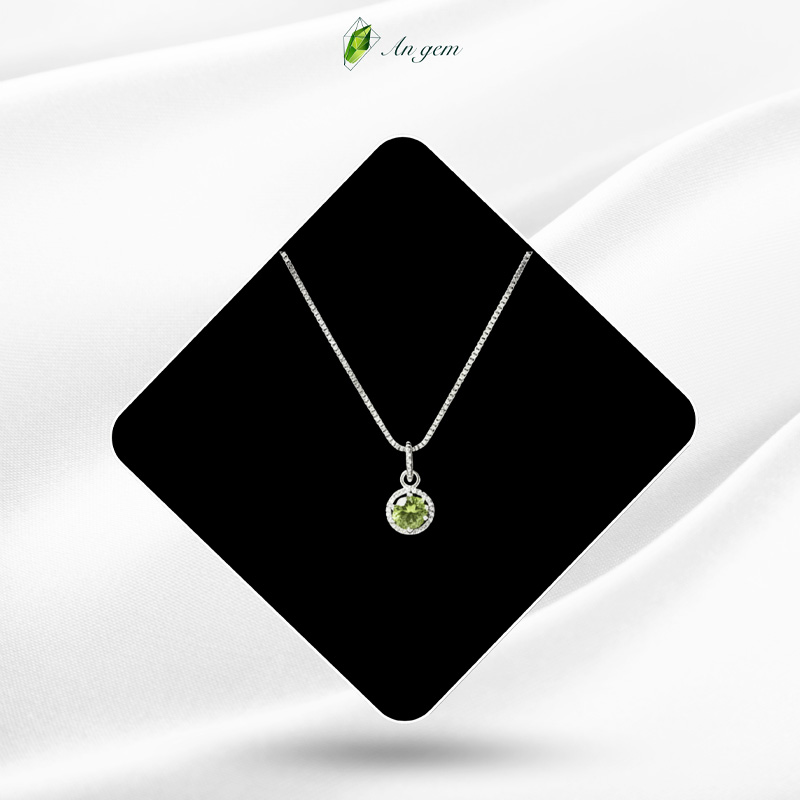 Peridot- xanh lá